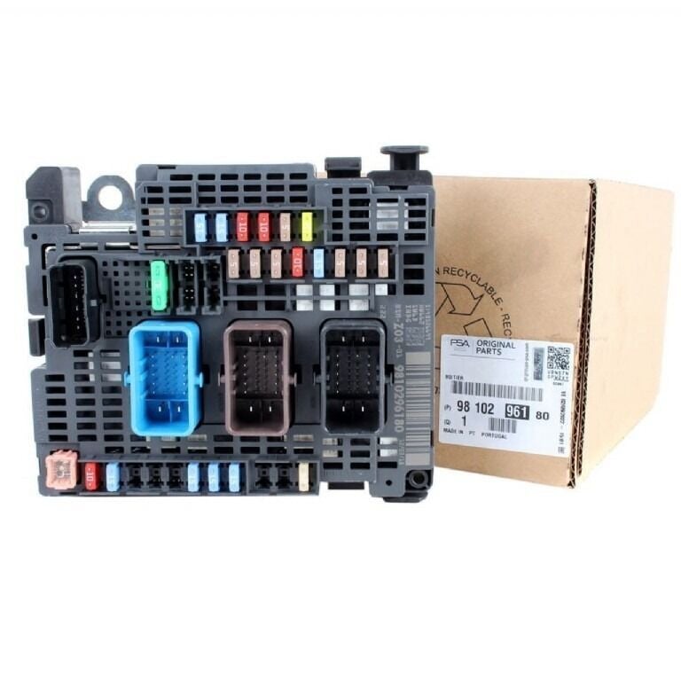 Motor İçi Sigorta Kutusu Icı Sıgorta (halojen Lamba) (9810296180) (,03552243,9807091780)